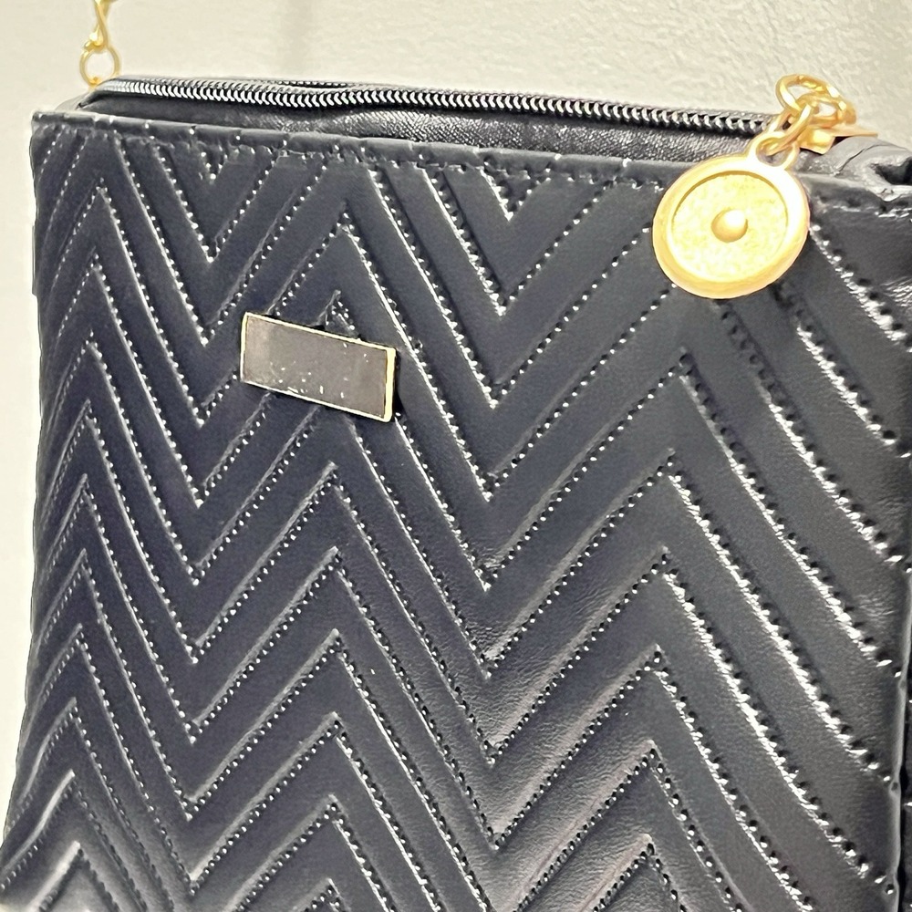 Faux Black‎ Leather Crossbody Shoulder Purse Handbag Gold Chain Accessory